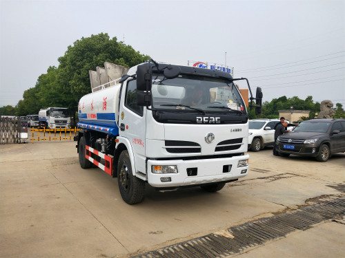 綠化灑水車,多功能綠化灑水車廠家直銷,程力轉(zhuǎn)氣網(wǎng) 綠化灑水車,多功能綠化灑水車廠家直銷,程力轉(zhuǎn)氣網(wǎng)