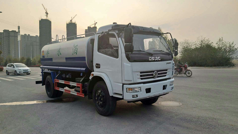 鄭州灑水車價格,鄭州灑水車價格報價,鄭州灑水車銷售點 鄭州灑水車價格,鄭州灑水車價格報價,鄭州灑水車銷售點