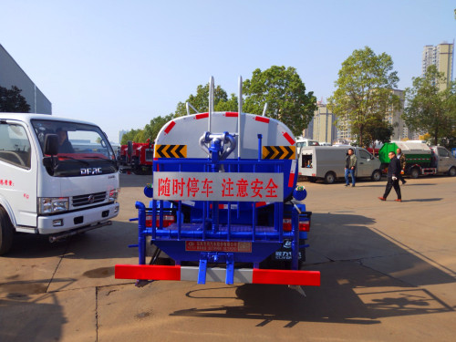 園林灑水車 園林灑水車