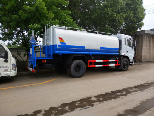 16噸灑水車,16方灑水車價(jià)格報(bào)價(jià),湖北程力16噸灑水車廠家直銷 16噸灑水車,16方灑水車價(jià)格報(bào)價(jià),湖北程力16噸灑水車廠家直銷