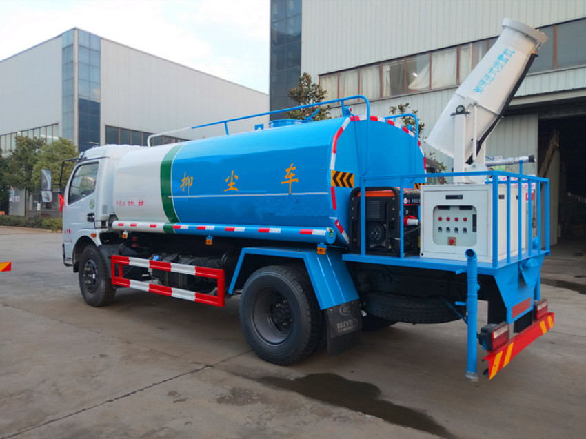 多功能抑塵車 多功能抑塵車