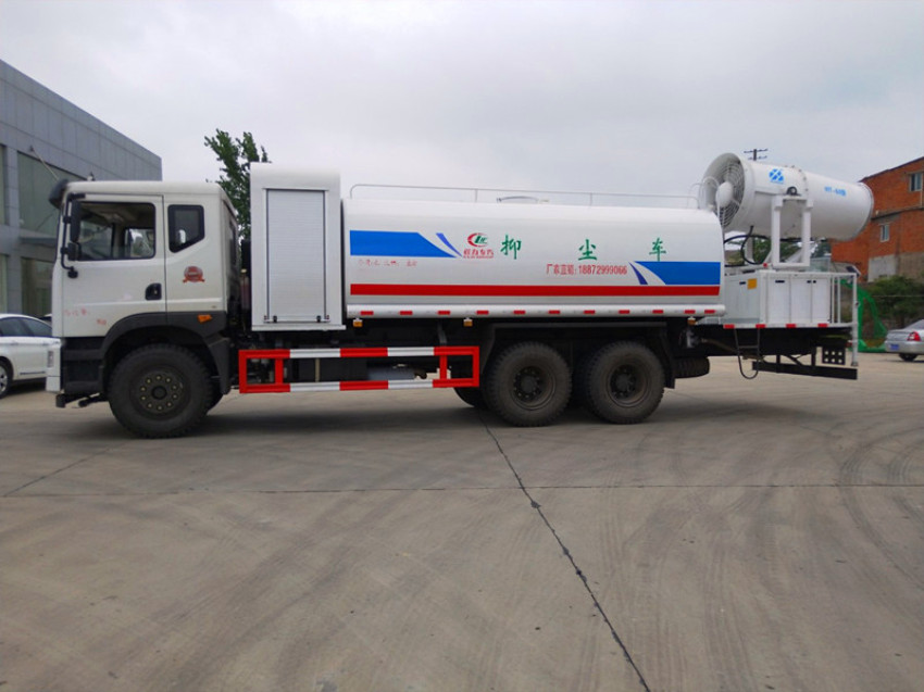 東風(fēng)13立方后雙橋抑塵車(chē) 東風(fēng)13立方后雙橋抑塵車(chē)