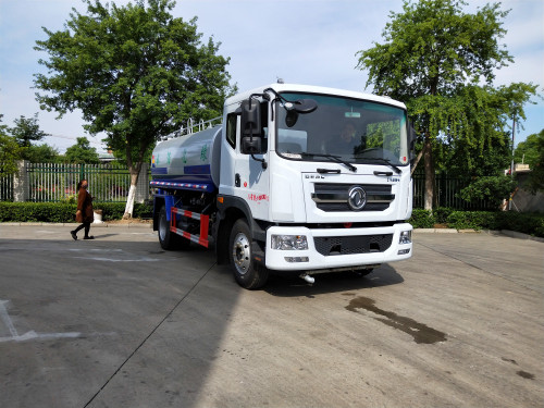 東風(fēng)D9噴霧灑水車 綠化噴灑車 12方環(huán)衛(wèi)灑水車 東風(fēng)D9噴霧灑水車 綠化噴灑車 12方環(huán)衛(wèi)灑水車