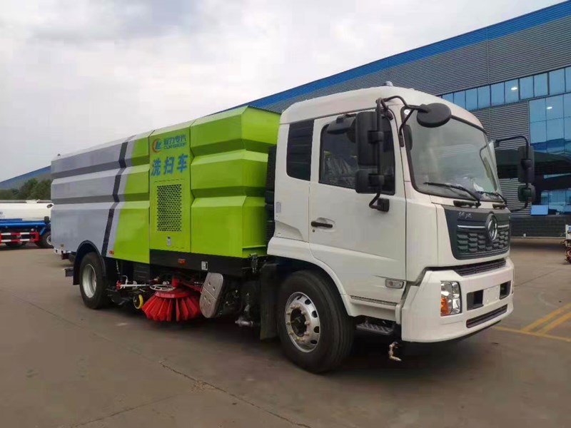 環(huán)衛(wèi)道路清掃車 東風(fēng)大多利卡掃路車 環(huán)衛(wèi)道路清掃車 東風(fēng)大多利卡掃路車