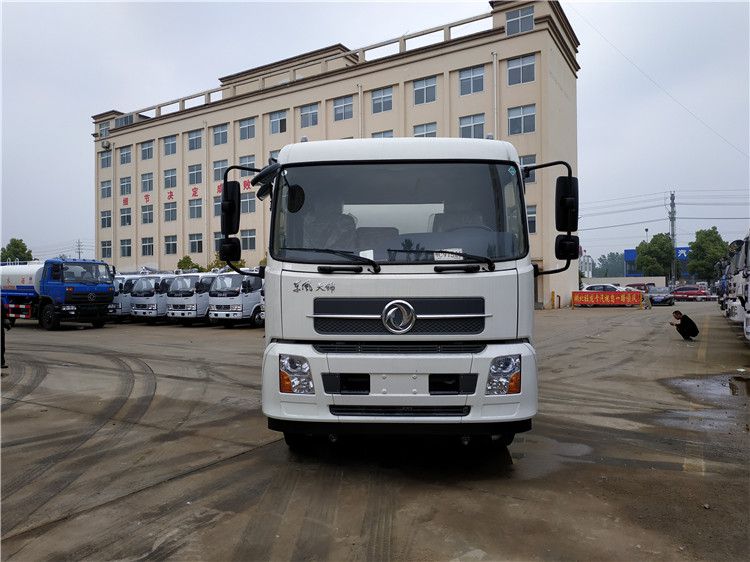 東風(fēng)國六灑水車廠家報(bào)價(jià)_8噸灑水車_10-12噸國六灑水車 東風(fēng)國六灑水車廠家報(bào)價(jià)_8噸灑水車_10-12噸國六灑水車