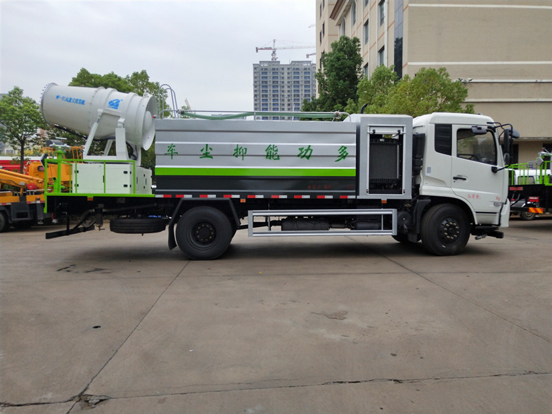 東風環保多功能灑水車 ,開多功能灑水車需要什么證 東風環保多功能灑水車 ,開多功能灑水車需要什么證