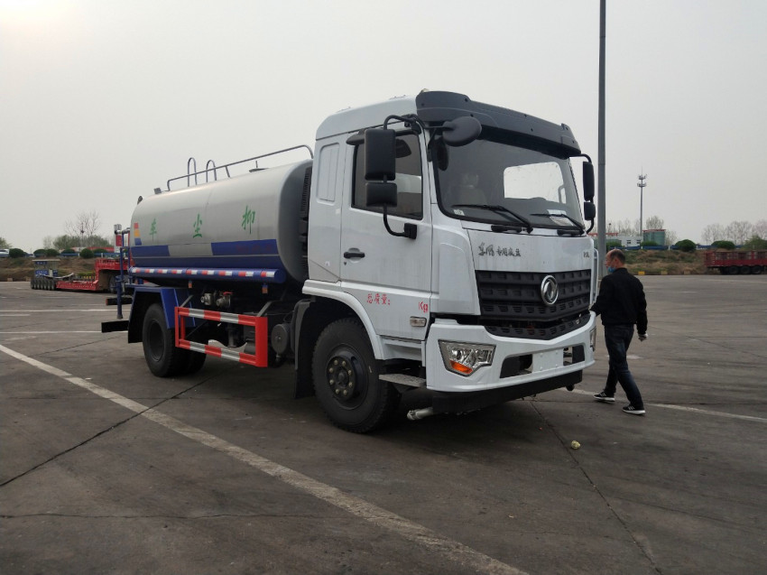 東風多利卡公路灑水車-灑水車-除塵車價格-程力集團 東風多利卡公路灑水車-灑水車-除塵車價格-程力集團