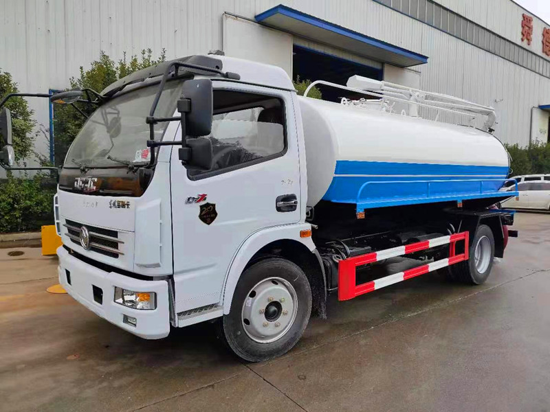 8�������S܇