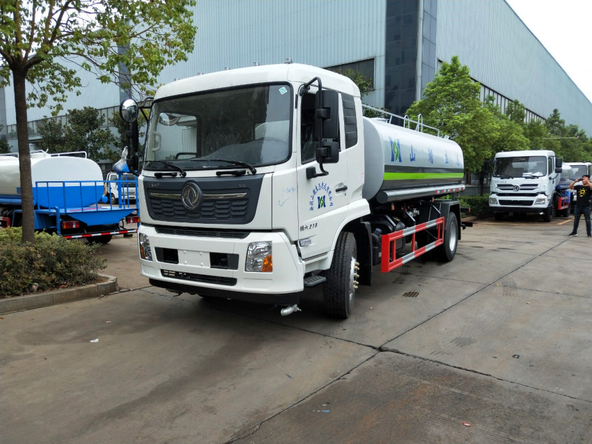 縱昂牌12-15噸灑水車CLT5161GPSDF6型東風天錦綠化灑水車價格-湖北盈通 縱昂牌12-15噸灑水車CLT5161GPSDF6型東風天錦綠化灑水車價格-湖北盈通