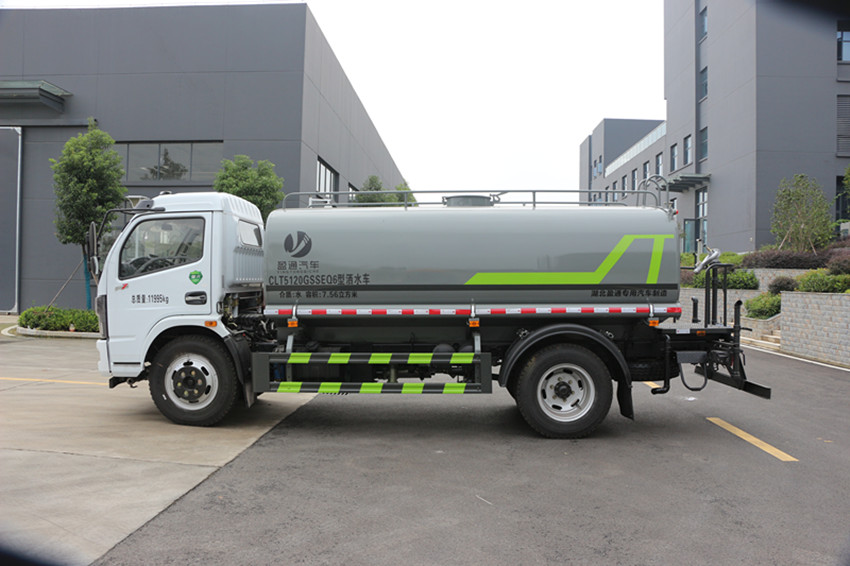 �v����8����ˮ܇-�|�L8����ˮ܇�r��-����ӯͨ