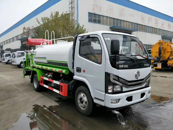 國六東風5噸灑水車︱5噸新款灑水車︱多功能灑水車-程力灑水車生產廠家 國六東風5噸灑水車︱5噸新款灑水車︱多功能灑水車-程力灑水車生產廠家