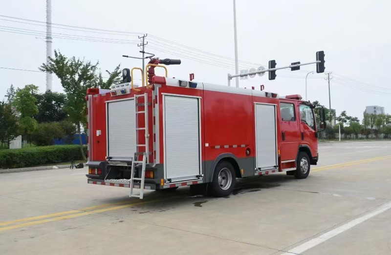 ��ʮ�2-3��С��ˮ������܇(ch��)-2-3��С��ˮ������܇(ch��)