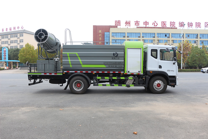 ��(gu��)���|�L(f��ng)�F��܇-������D9�๦���։m܇�S�҃r(ji��)��-����ӯͨ