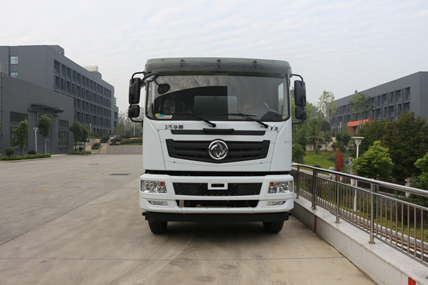 霧泡車大炮對著天別慌-其實是新型霧炮車在作業-程力集團 霧泡車大炮對著天別慌-其實是新型霧炮車在作業-程力集團