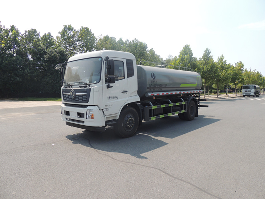 東風15噸灑水車-凌宇牌CLY5180GSSE6型灑水車-灑水車廠家直銷 東風15噸灑水車-凌宇牌CLY5180GSSE6型灑水車-灑水車廠家直銷