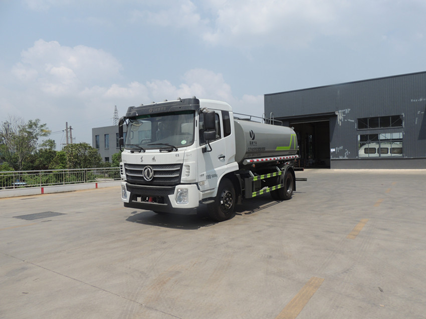 東風D17灑水車廠家-灑水車-程力威牌CLW5160GPSSZ6型綠化噴灑車生產(chǎn)廠家 東風D17灑水車廠家-灑水車-程力威牌CLW5160GPSSZ6型綠化噴灑車生產(chǎn)廠家