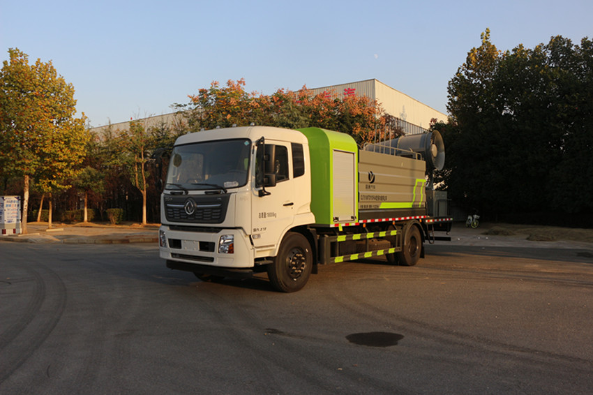 東風(fēng)天錦大型霧炮車 東風(fēng)天錦大型霧炮車