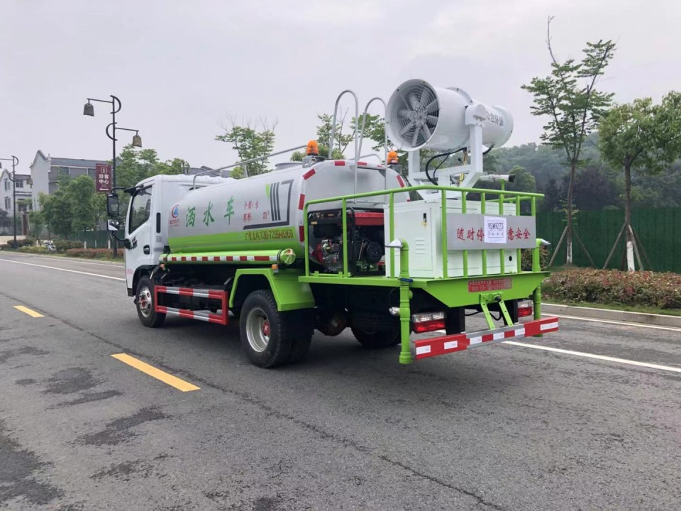 東風(fēng)5噸灑水車-東風(fēng)5噸灑水車價格-東風(fēng)5噸灑水車報價-東風(fēng)灑水車廠家直銷 東風(fēng)5噸灑水車-東風(fēng)5噸灑水車價格-東風(fēng)5噸灑水車報價-東風(fēng)灑水車廠家直銷