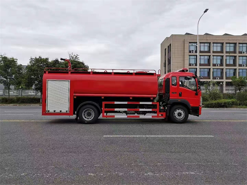 ����8-10��������ˮ܇-10��������ˮ܇�r��-������ˮ܇�S��ֱ�N