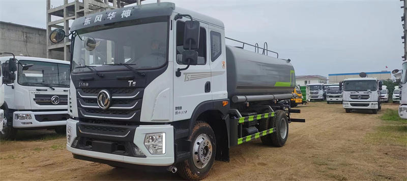 灑水車買賣-- 打開灑水車市場的良機——灑水車買賣全解析 灑水車買賣-- 打開灑水車市場的良機——灑水車買賣全解析