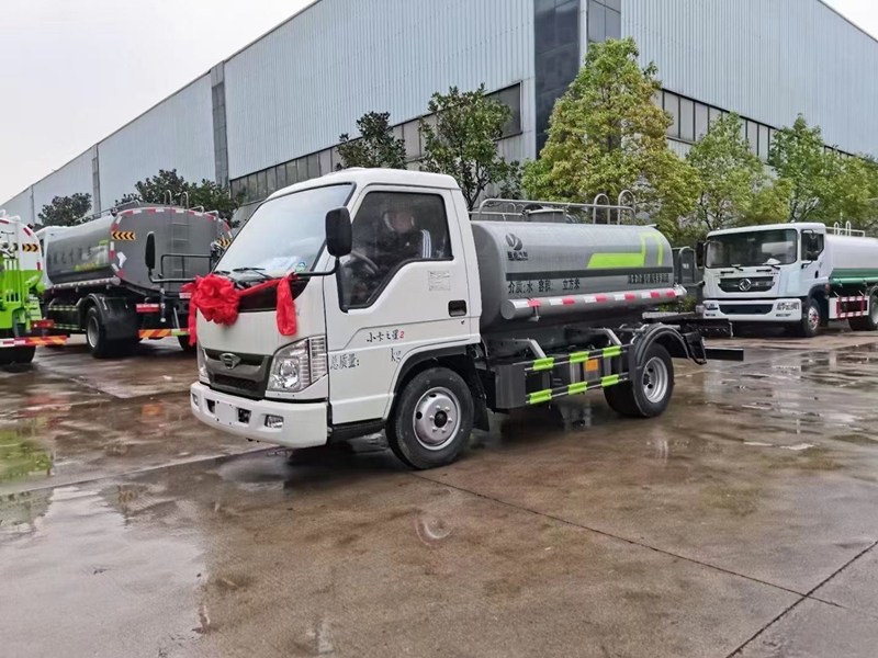 �������{(l��n)�ƵĞ�ˮ܇(ch��)�����M(m��n)����оG������ĭh(hu��n)���Î���