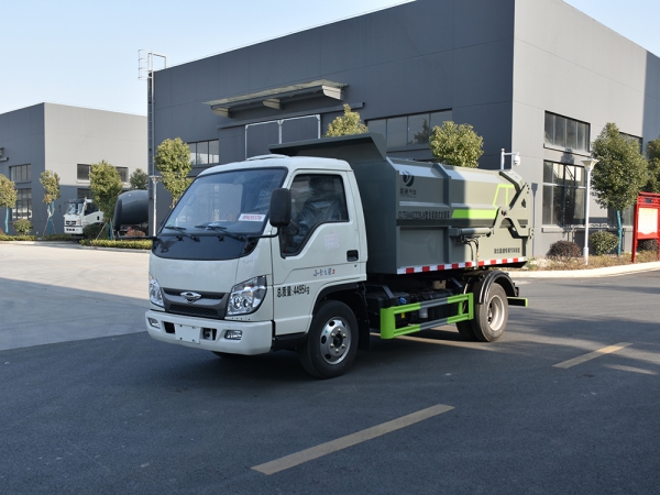 �����{�ƒ�Ͱ����܇-����С��С�^��Ͱ����܇