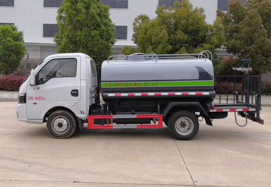 �|�L(f��ng)Ϳ��3���{(l��n)�ƾG����ˮ܇��(c��)��չʾ�D