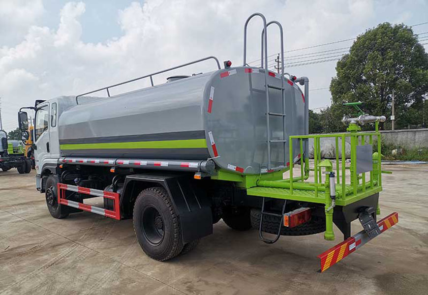 �|�L����D1��ˮ܇�DƬ