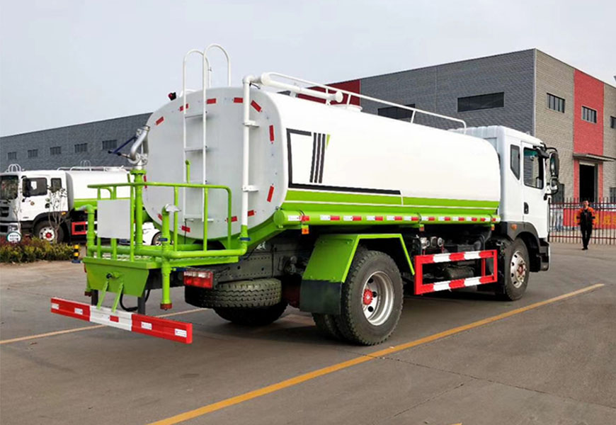 �����|�LD9(12��)��ˮ܇��չʾ�D